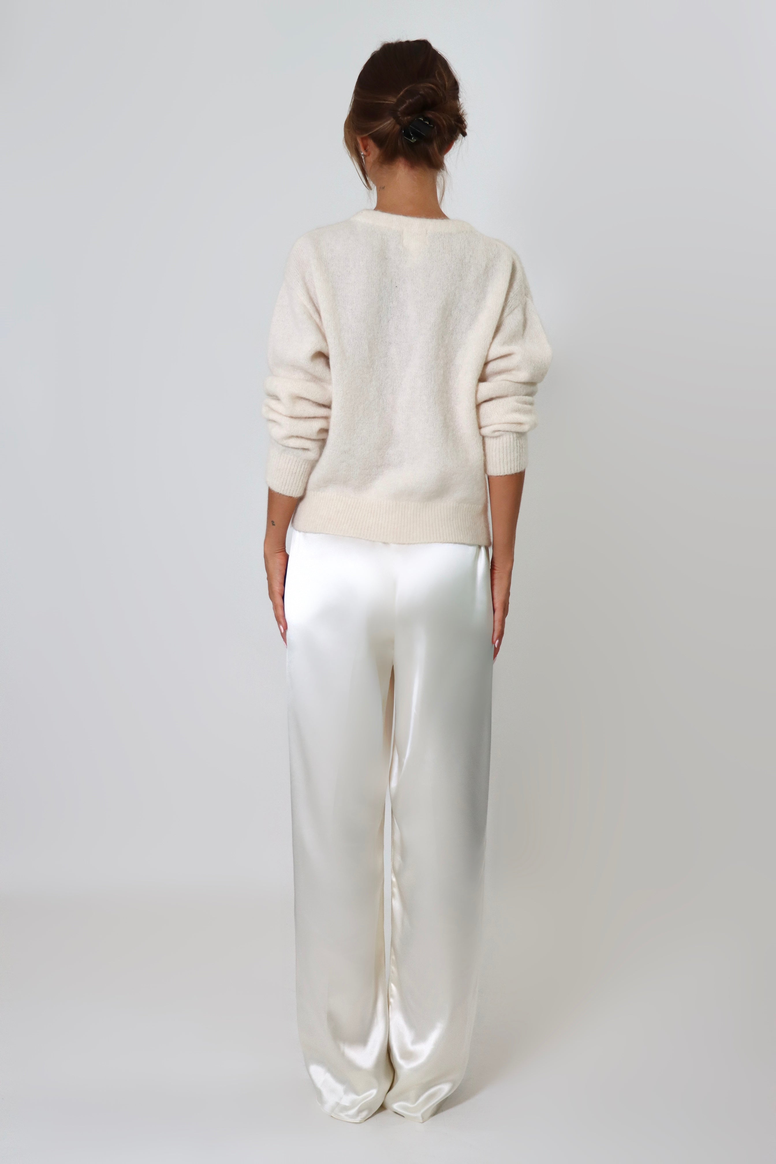 Ivory satin pants with flowy drape and wide leg – April Seven